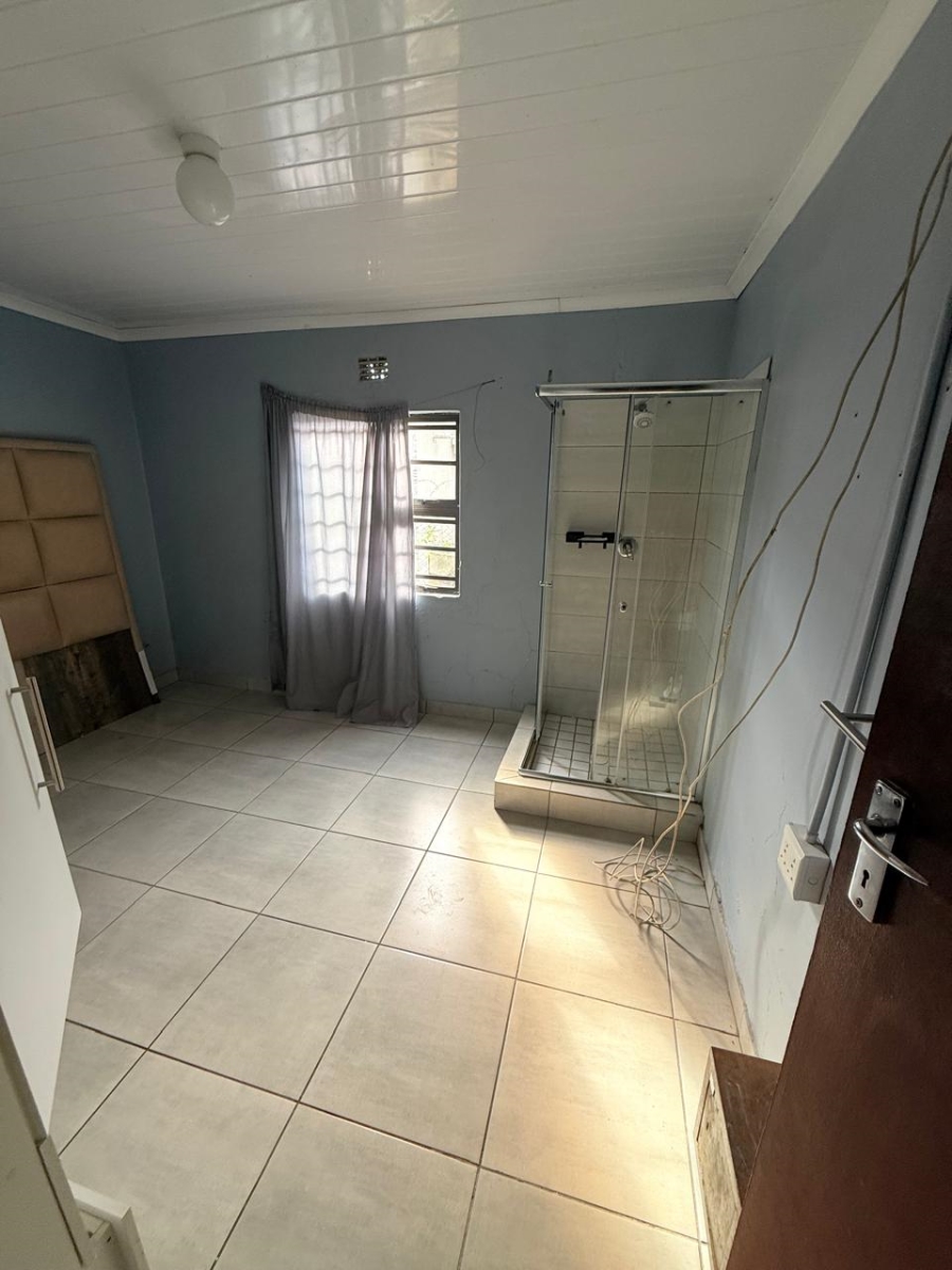 3 Bedroom Property for Sale in Nomzamo Western Cape